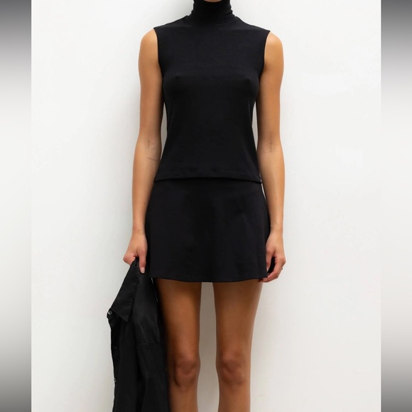 LESET Rio Skort - Picture 2 of 6